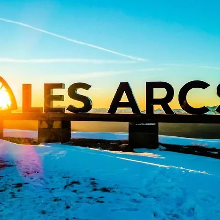 Grand Arbois - 4 Personnes Au Coeur De La Station D'arc 1800 Dans Le Village Des Villards, Proche Des Pistes Et Des Commerces Mae-1954 Apartment